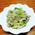 ☆魔矢☆'s cooksnap of when they made 捨てるの待った！ブロッコリー芯の炒めもの.