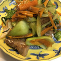 あさりん子's cooksnap of when they made 簡単♪豚肉と青梗菜のオイケチャ炒め.
