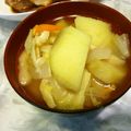 matiyo's cooksnap of when they made うちの豚汁(肉なしけんちん汁でも美味).