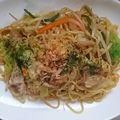 yuriレシピ's cooksnap of when they made 隠し味で 絶品 簡単 ソース焼きそば！.