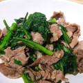 クックWQLOJ9☆'s cooksnap of when they made 春菊と牛コマの甘辛炒め.
