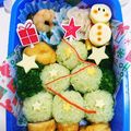 ❤たくゆあmama❤'s cooksnap of when they made クリスマスキャラ弁 ツリーおにぎり弁当♡.