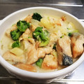 かぉちゃん♥'s cooksnap of when they made ☆じゃがいもと塩鮭のクリーム煮☆.