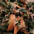 tabledake's cooksnap of when they made レンジで簡単(^q^)春菊のツナマヨ和え.
