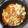 ゆゅきぃー's cooksnap of when they made 手際良し簡単豚こま切肉と大根オイマヨ炒め.
