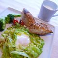 totoha's cooksnap of when they made 炒めキャベツで♪卵のすごもり風.