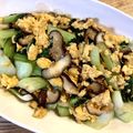 aqtosue's cooksnap of when they made チンゲン菜椎茸マヨ卵の♪オイスター炒め.