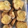 yuppi_8man's cooksnap of when they made ガーリックラスク.