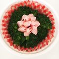 stot's cooksnap of when they made クリスマス☆ポインセチア風ハム☆キャラ弁.
