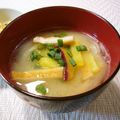 runa10's cooksnap of when they made Wさつま★甘めのお味噌汁.
