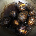 pzn24047's cooksnap of when they made アムウェイのお鍋で作る里芋の煮っころがし.
