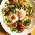 rie612rie's cooksnap of when they made サーモンとアボカドのカフェ丼＊温玉のせ.