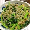 草果花's cooksnap of when they made かぶの葉の消費に！油揚げ、じゃこの炒め物.