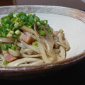 ダイナマイト漆黒's cooksnap of when they made 柚子胡椒香る！白だしきのこ焼きうどん.