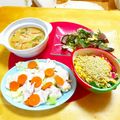 komutatata's cooksnap of when they made 簡単。蒸し料理。鶏胸肉とキャベツ.