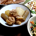 natsukori's cooksnap of when they made 鳥肉と大根と蒟蒻の簡単煮♪.