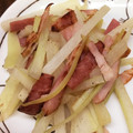 卵せんべい's cooksnap of when they made 大根の皮とベーコンの炒め物.