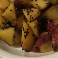 イノベータ's cooksnap of when they made 揚げずに簡単★大学芋.