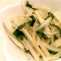 ゆうとママ❤︎'s cooksnap of when they made 超簡単♬大根と大葉の混ぜ混ぜサラダ.