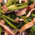 わたるんママ's cooksnap of when they made 簡単！イカと小松菜のバター醤油炒め.