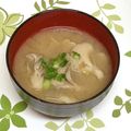 ChunChun☆≡'s cooksnap of when they made 簡単！舞茸葱のお味噌汁☆味噌バター風味.