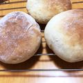tomaton☆'s cooksnap of when they made HM○まーるい焼きそばパン○.