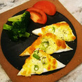☆ｷｬｻﾘﾝ☆'s cooksnap of when they made 簡単おつまみ★はんぺんのネギチーズのせ.