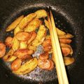 よよよっしー☆'s cooksnap of when they made ポテトとウインナーのカレー炒め.