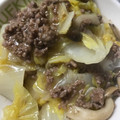 クックLYYTIX☆'s cooksnap of when they made 簡単昼食　白菜しめじ豚肉の牡蠣油炒め丼.