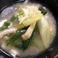moyotomato's cooksnap of when they made 長ネギと蒟蒻の香ばし味噌汁.