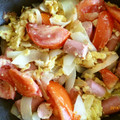 antkishi's cooksnap of when they made 玉ねぎ、卵、トマトの中華風炒め.