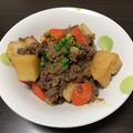 sakis2y's cooksnap of when they made ☆コストコプルコギビーフで肉じゃが☆.