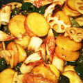 ＊ここぴぃママ＊'s cooksnap of when they made 簡単！レンコンとさつま芋の甘酢炒め.