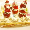 ぶどうなすび's cooksnap of when they made クリスマスに！イチゴでサンタ♥.