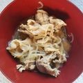 クッキングホチョ's cooksnap of when they made お肉少なめシラタキ入り牛丼☆.