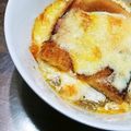 momoco's cooksnap of when they made 食パンで簡単オニオングラタンスープ.