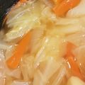 まーやん☆☆'s cooksnap of when they made 野菜たっぷり簡単コンソメスープ.