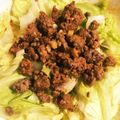 ＊にょにょん＊'s cooksnap of when they made レンチンで簡単！キャベツの肉味噌あんかけ.