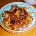 ジュンぺさん's cooksnap of when they made めんつゆで簡単帯広風豚丼♪.
