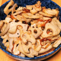 みちゃ0214's cooksnap of when they made お弁当のおかず♡レンコンとちくわの炒め煮.