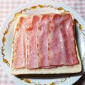 えつエツ's cooksnap of when they made ✿ベーコンのせただけトースト✿.