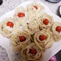 まめたんandママ's cooksnap of when they made 簡単！可愛く♪ミニトマト・バラ餃子.