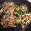 モモクリアオ's cooksnap of when they made ピーマン玉ねぎベーコンおかかマヨ炒め.