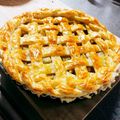おがしー's cooksnap of when they made パイシートで簡単♡ツヤ肌アップルパイ.