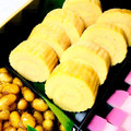U☆kaoru's cooksnap of when they made おさかなのソーセージで♪伊達巻き風卵焼き.