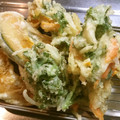 にゃあオクト's cooksnap of when they made さくさくかりかりの春菊の天ぷら.