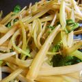 namy7mori's cooksnap of when they made セロリのきんぴら.