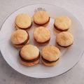 ♪といとい♪'s cooksnap of when they made 簡単♪ふわふわ『チョコクリームブッセ』.
