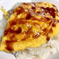 みっくママ's cooksnap of when they made お腹満足☆ご飯の上におかずオムレット.