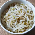 ＊なぁ＊'s cooksnap of when they made 袋のままレンジ加熱♡5分でもやしのナムル.